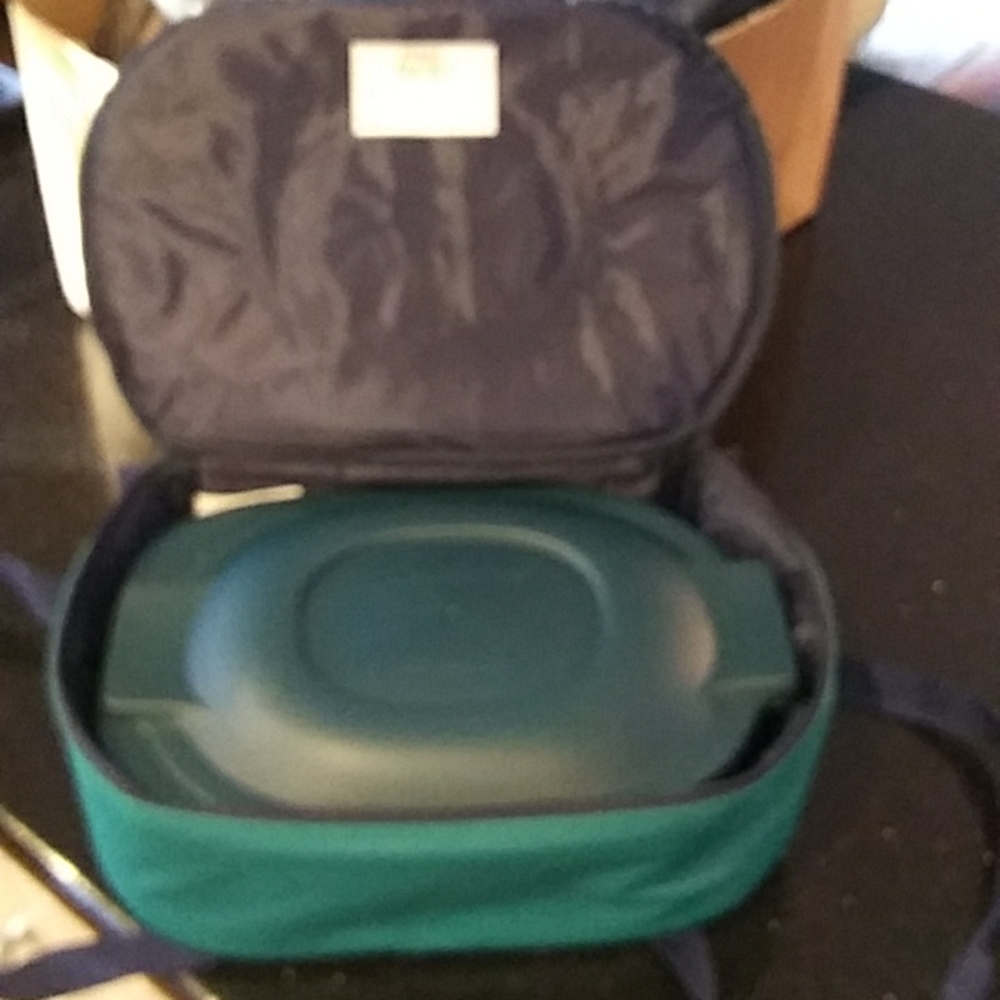 Pyrex Portables Set - Picture 3 of 5